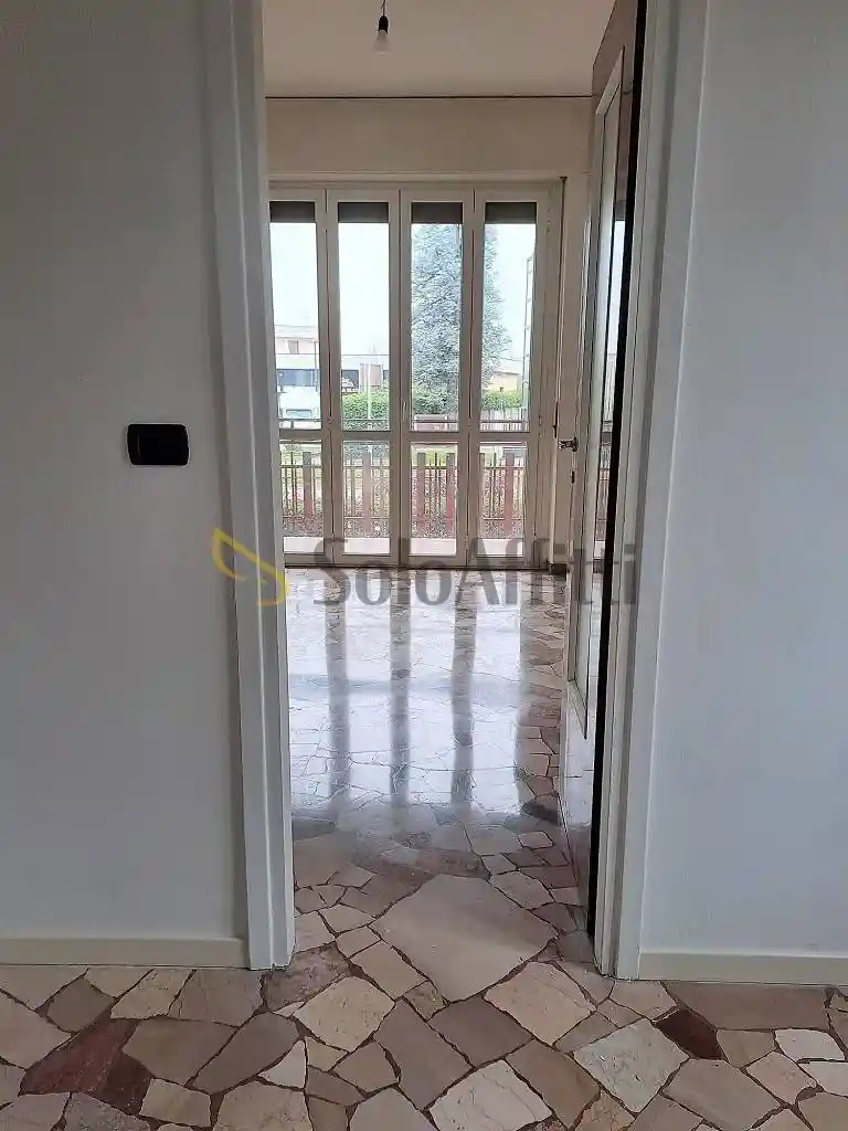 Appartamento in affitto a Muggiò