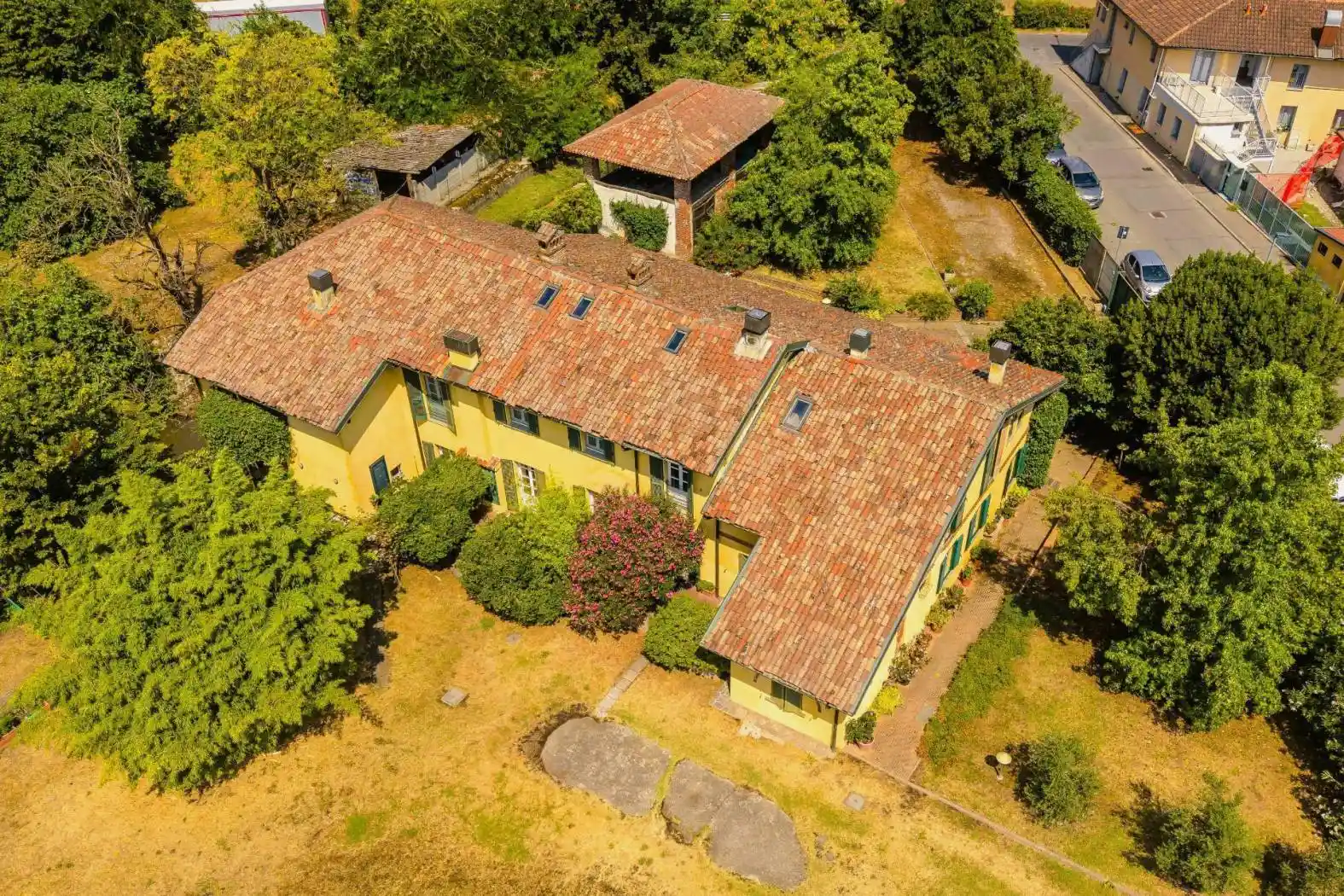 Casa indipendente in vendita a Pieve Emanuele