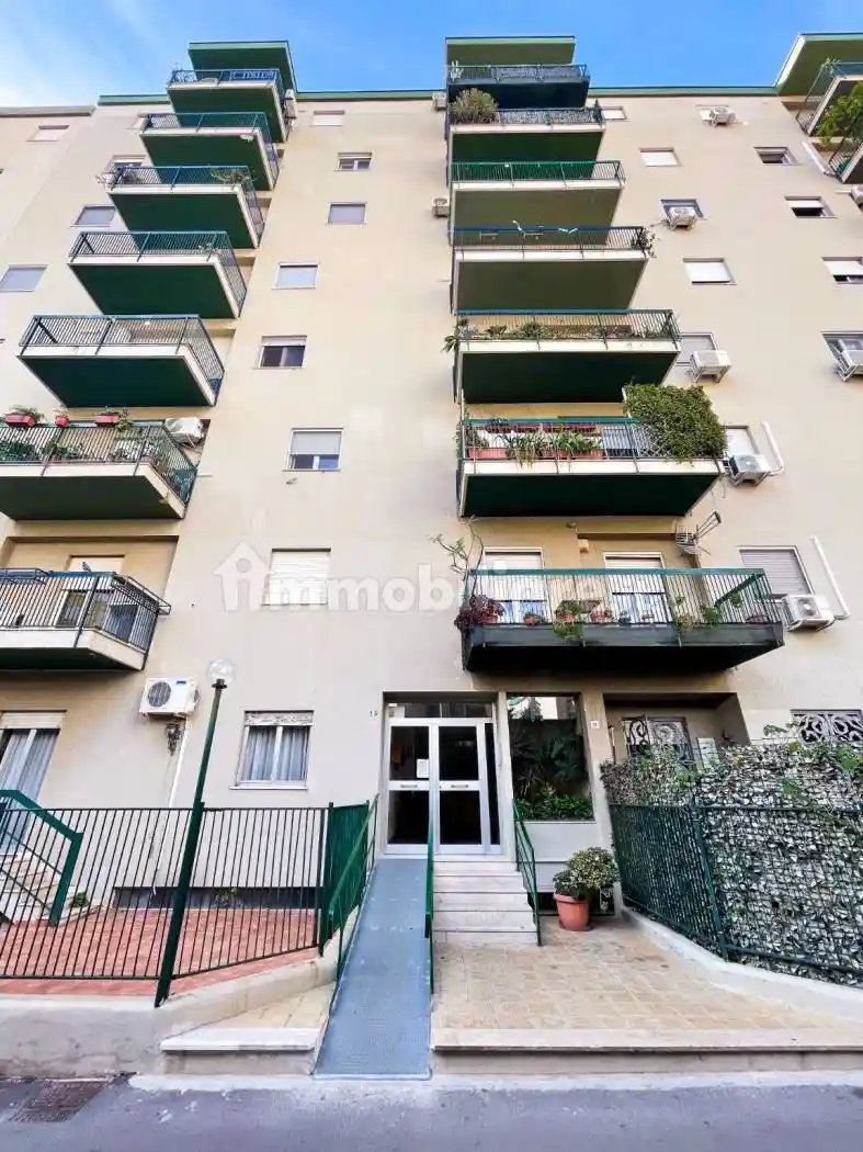 Appartamento in vendita a Palermo
