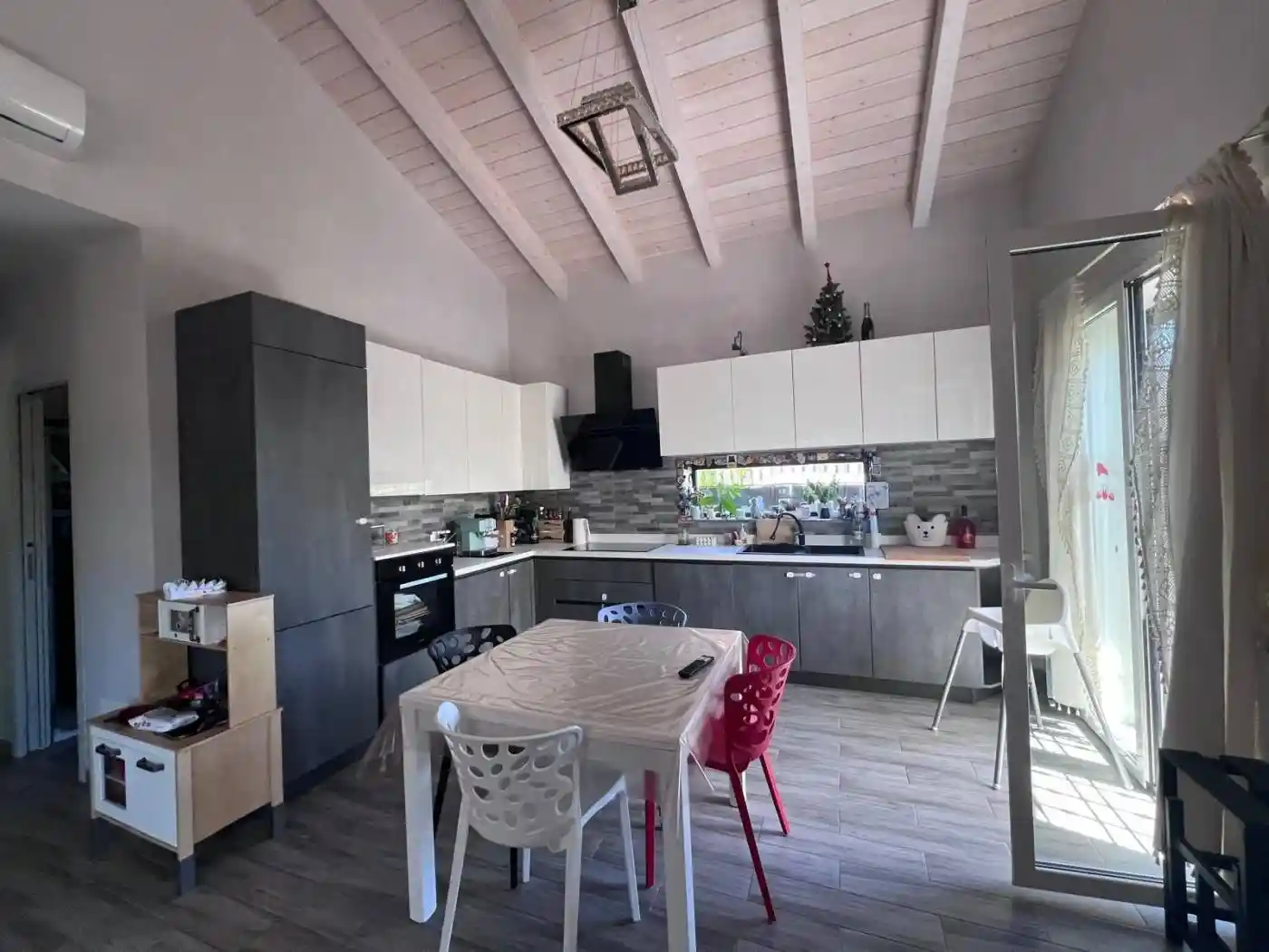 Villa in vendita a Fonte Nuova