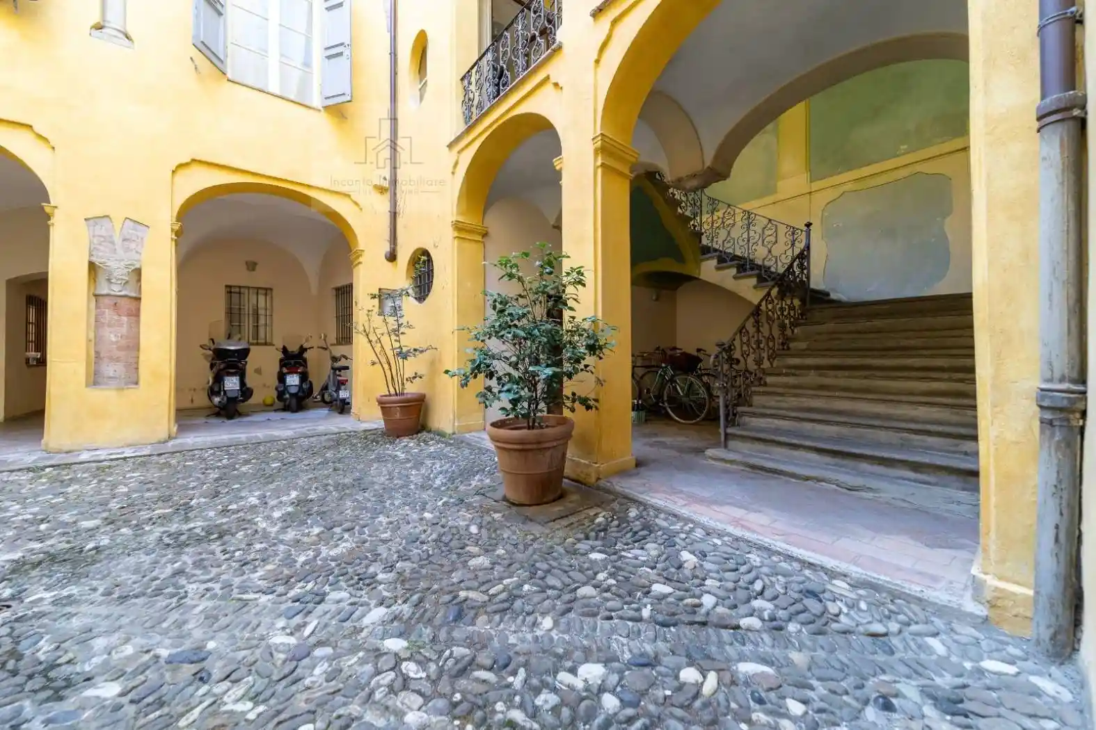 Appartamento in vendita a Parma