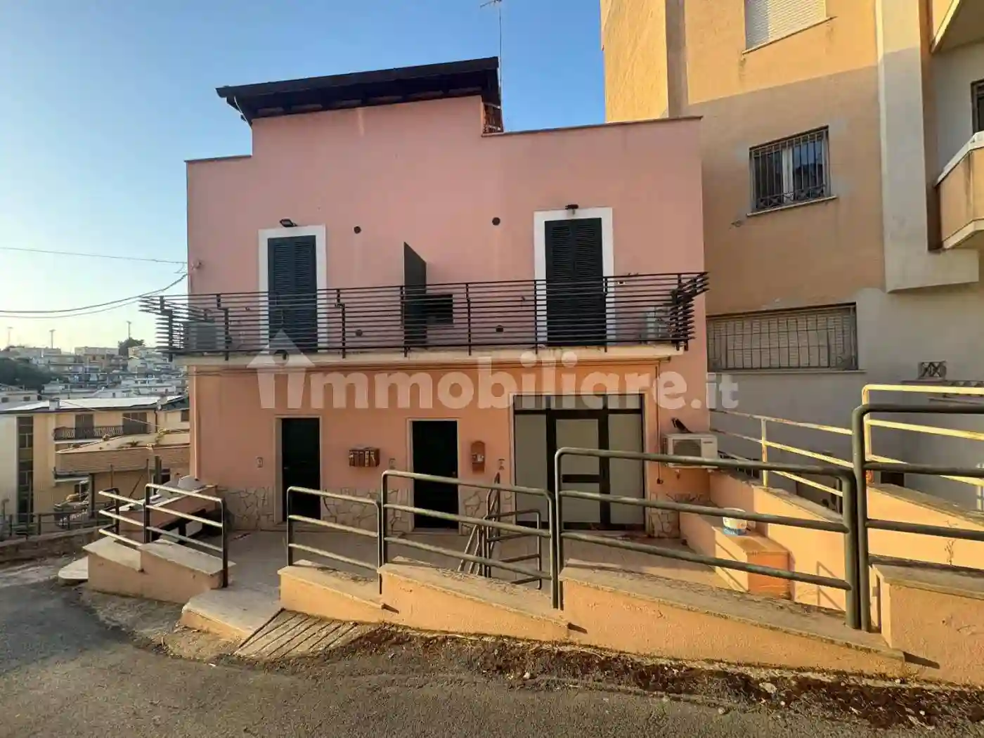 Palazzo - Edificio - foto 2