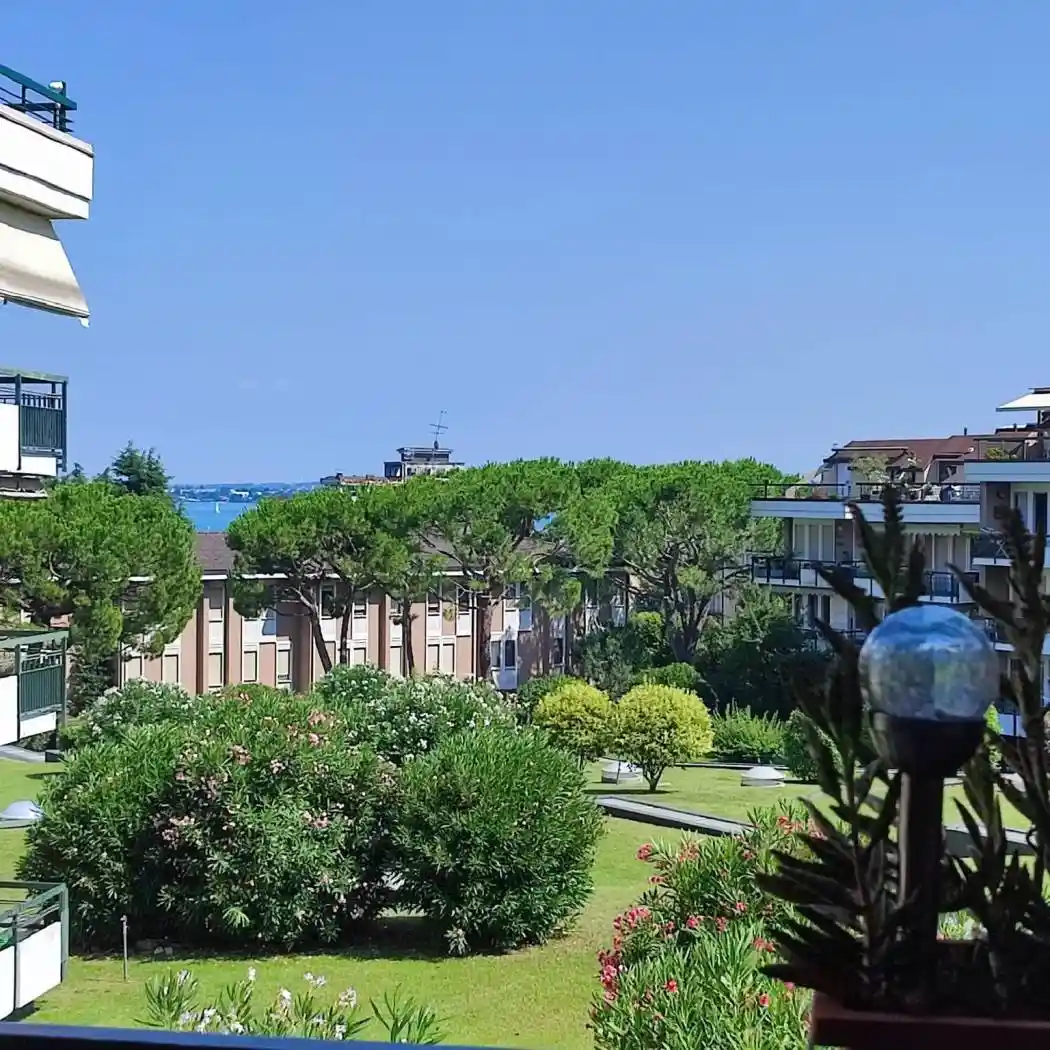 Appartamento in affitto a Desenzano del Garda