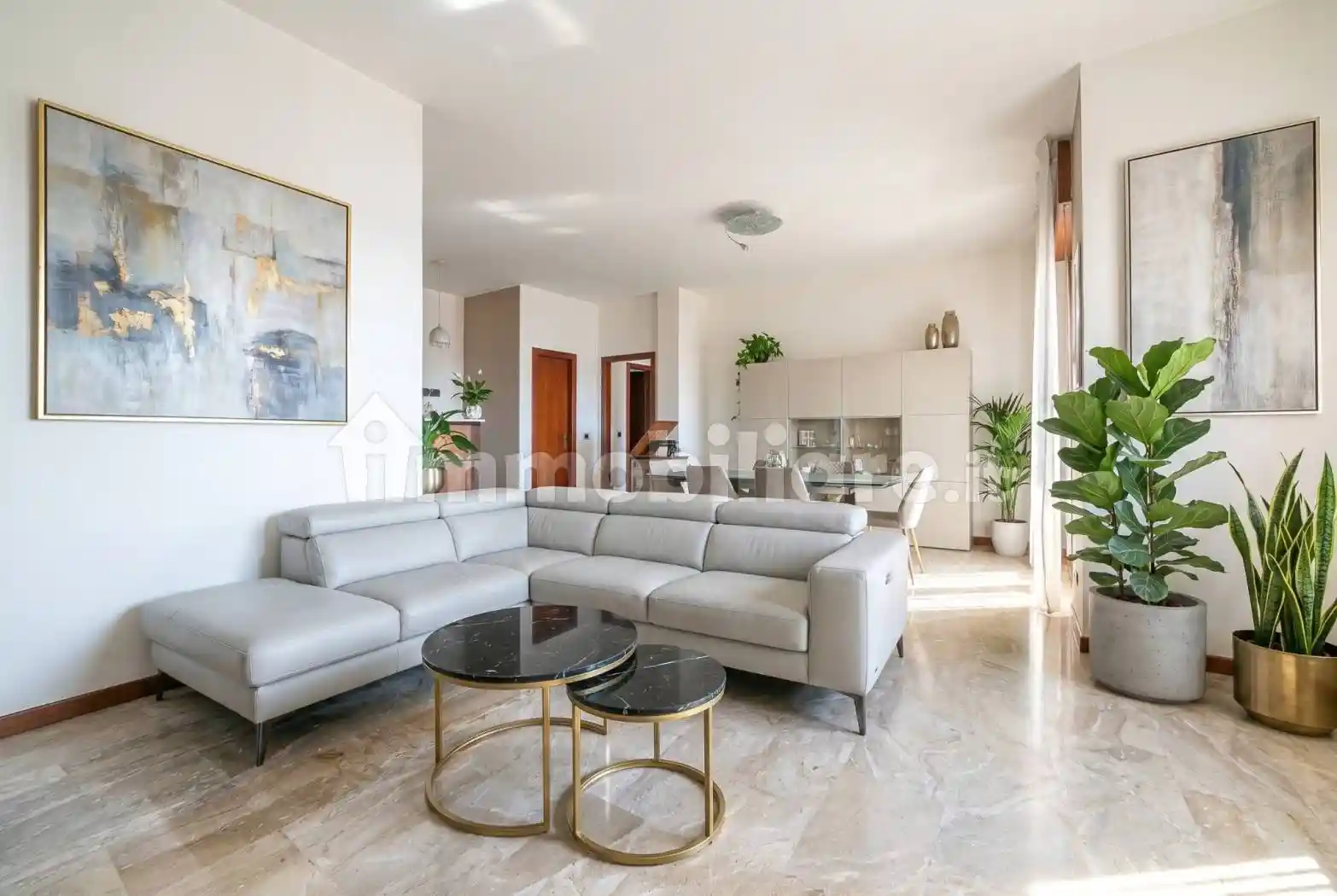 Appartamento in vendita a Monza