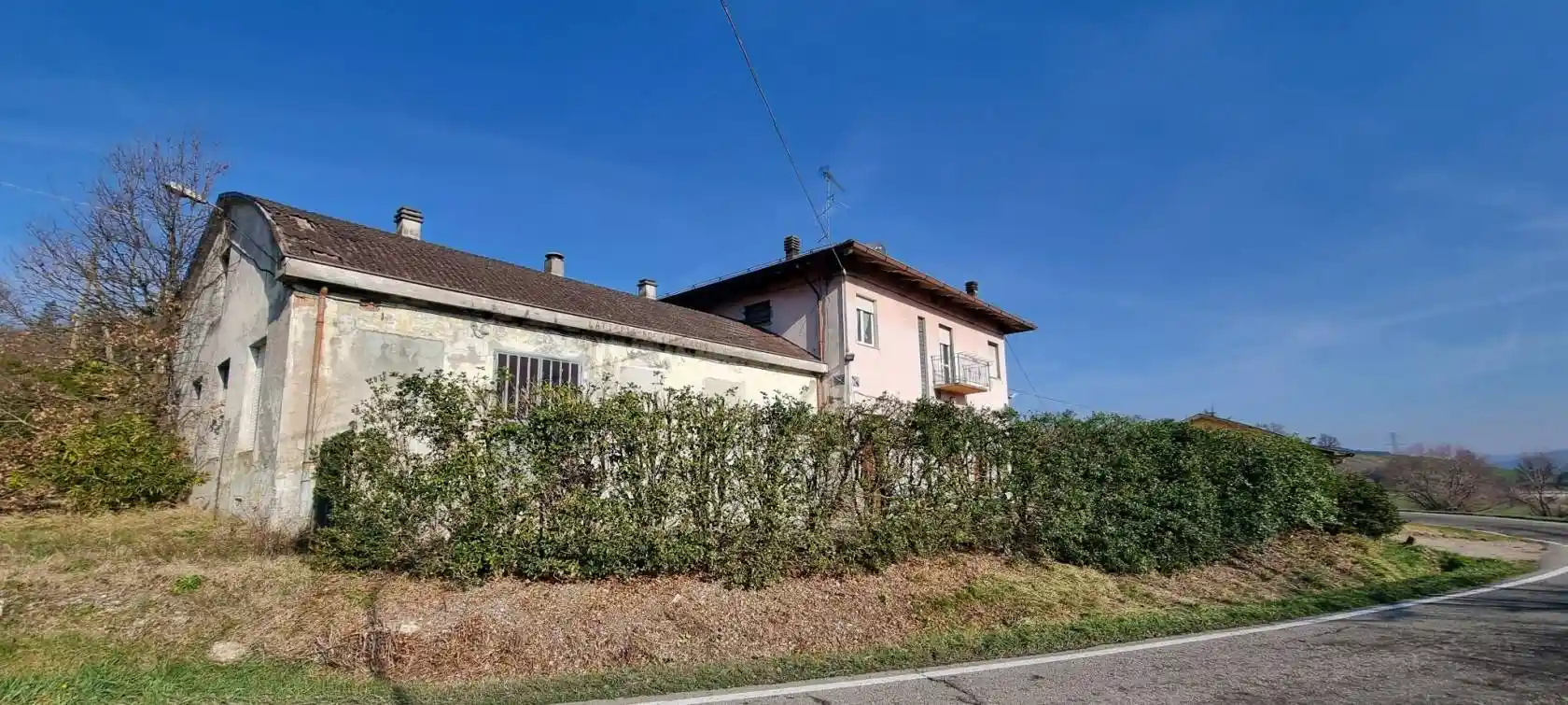 Casa indipendente in vendita a Neviano degli Arduini