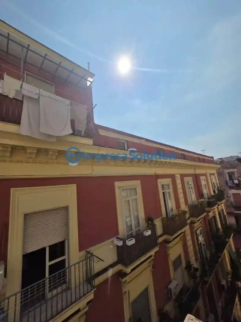 Appartamento in affitto a Napoli