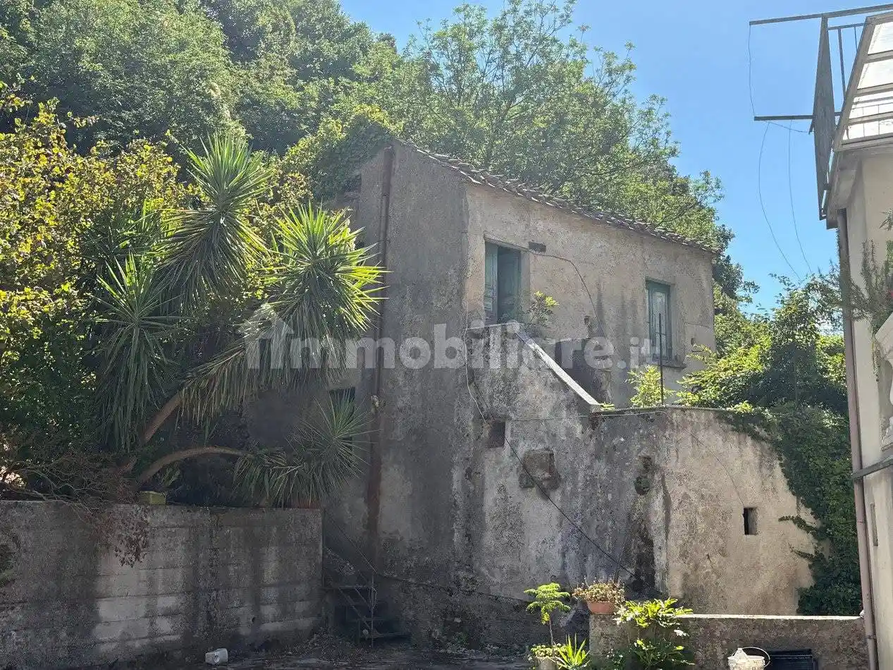 Rustico - Casale in vendita a Giffoni Sei Casali