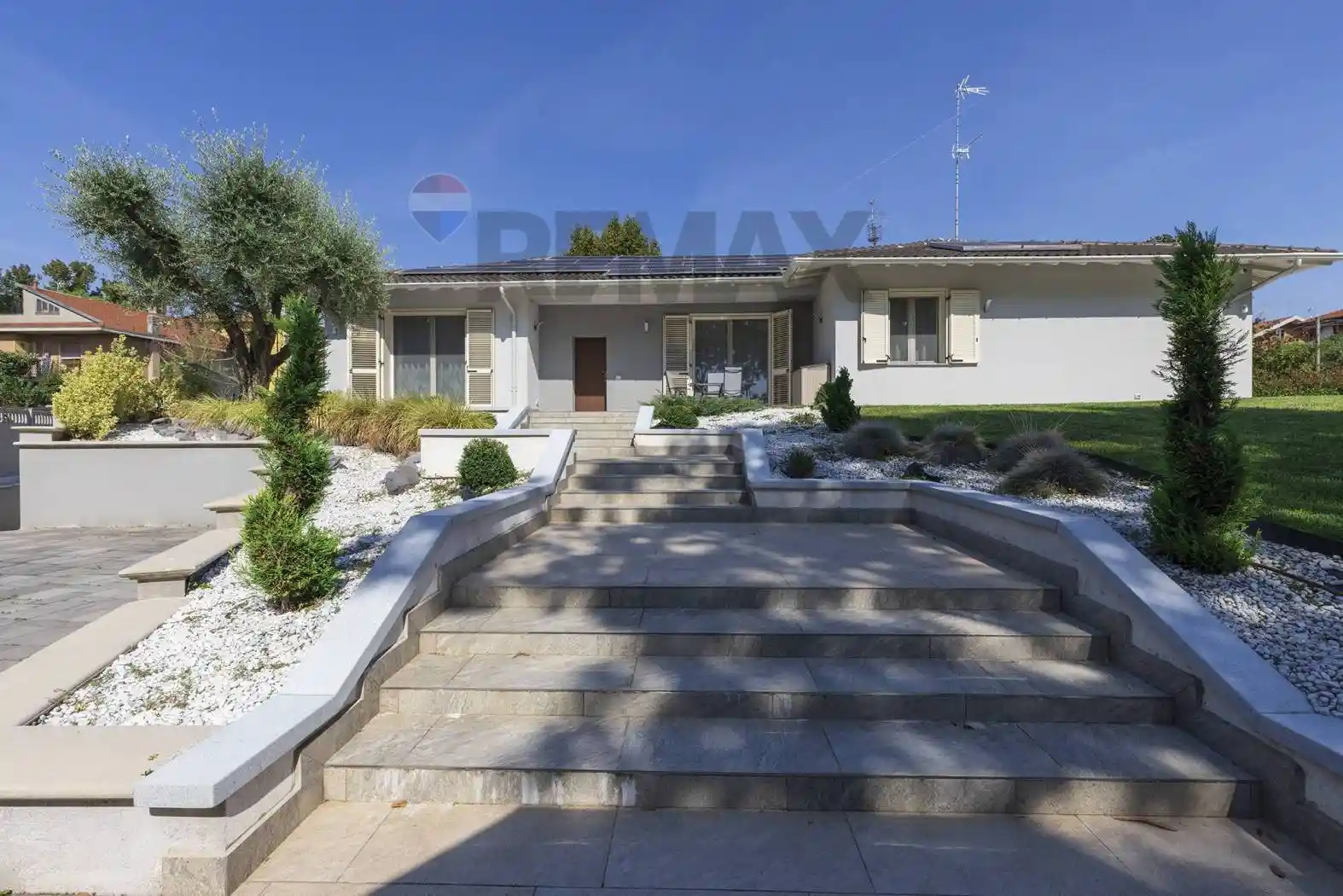 Villa in vendita a Busto Arsizio