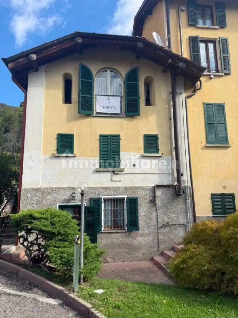 Appartamento in vendita a Tremezzina
