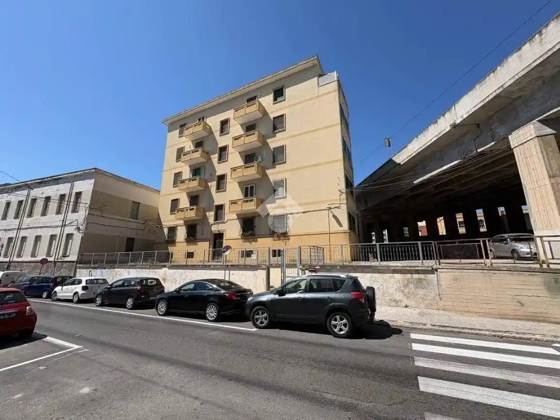 Appartamento in affitto a Brindisi