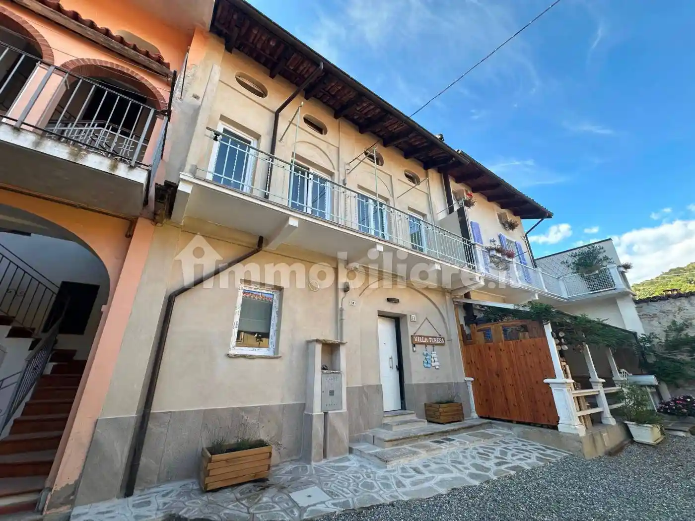 Casa indipendente in vendita a Pollone
