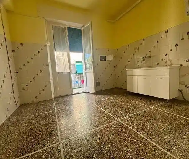 Appartamento in vendita a Livorno