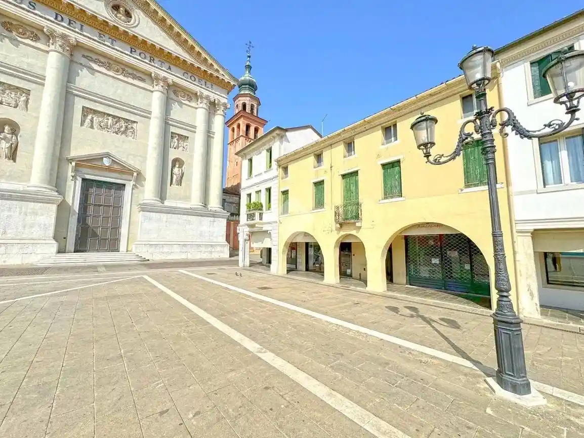 Palazzo - Edificio in vendita a Cittadella