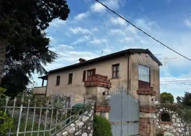 Villa in vendita a Camaiore