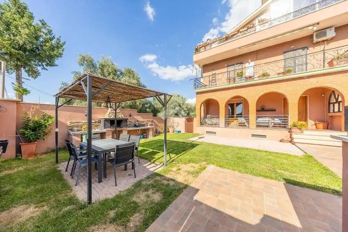 Appartamento in vendita a Zagarolo