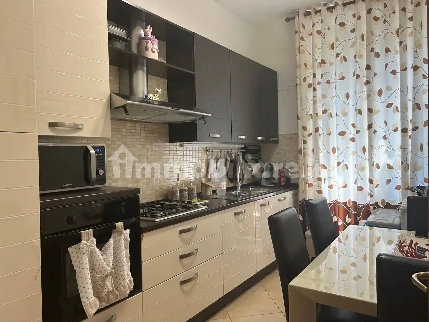 Appartamento in vendita a Livorno