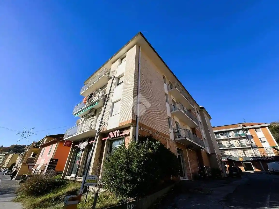 Appartamento in vendita a Serra Riccò
