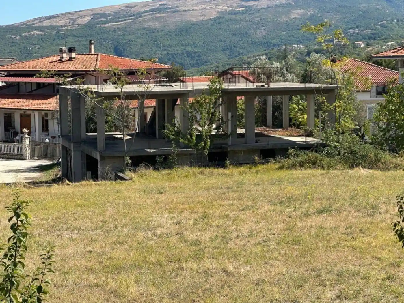 Casa indipendente in vendita a San Valentino in Abruzzo Citeriore