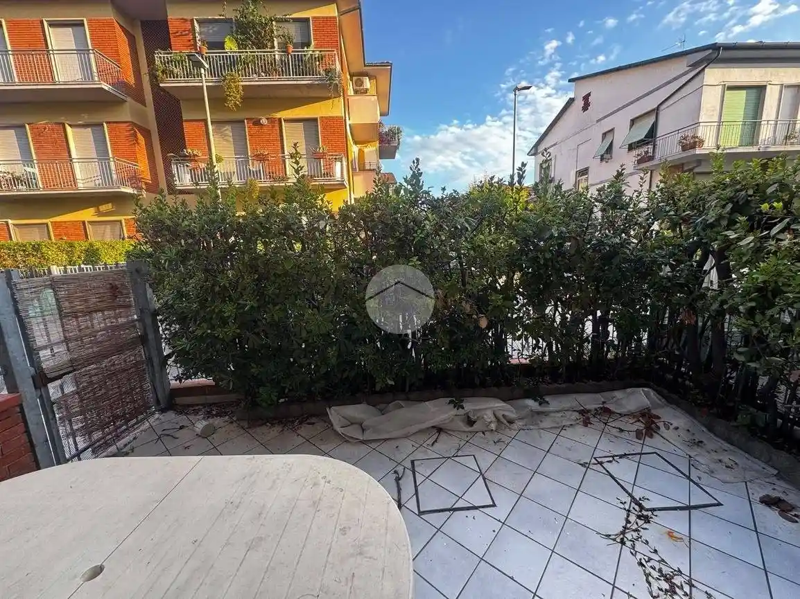 Appartamento in affitto a Viareggio