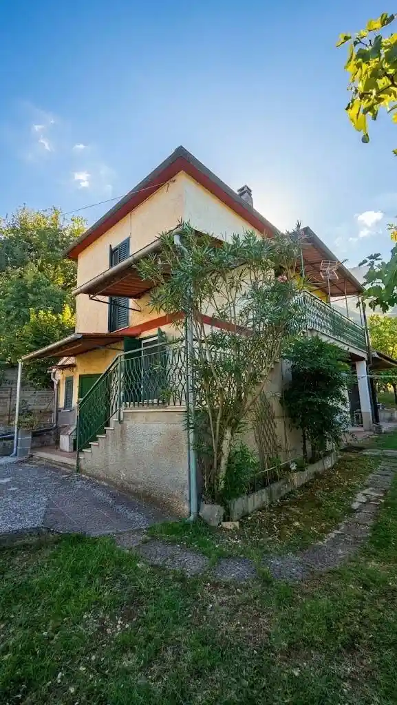 Villa in vendita a Morolo