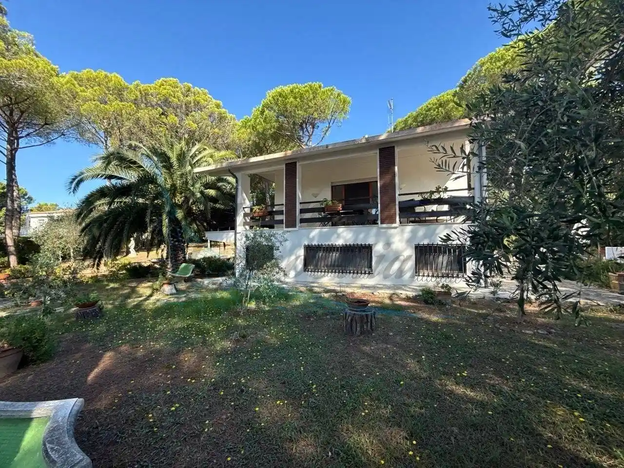 Villa in vendita a Livorno