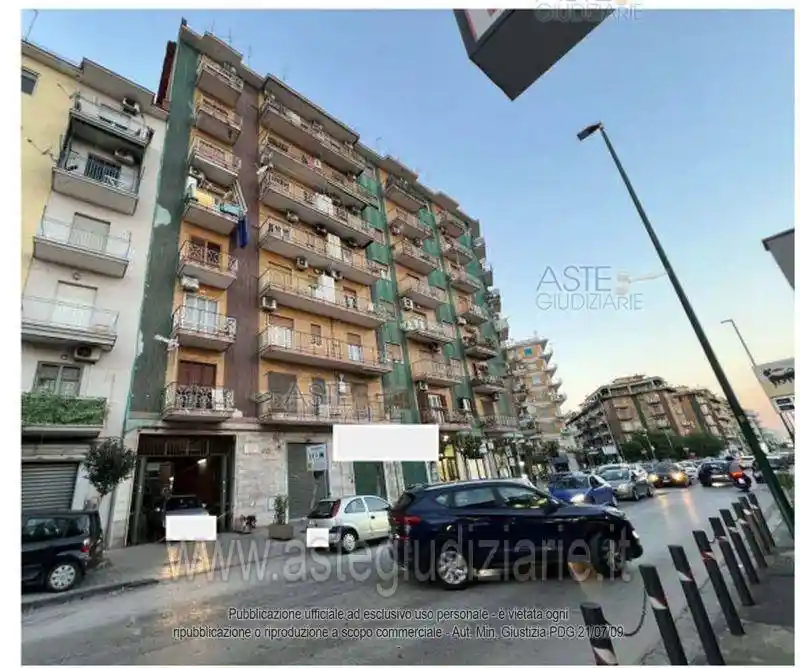Appartamento in vendita a Napoli