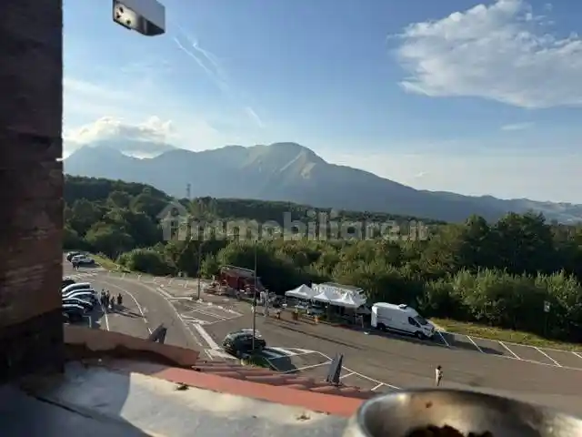 Appartamento in vendita a Ventasso