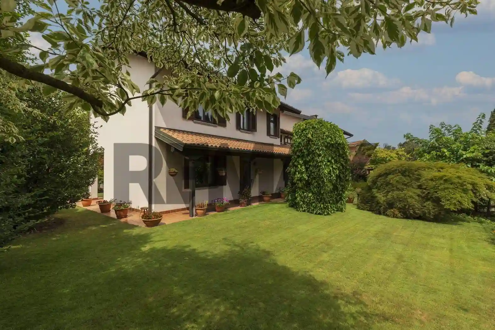 Villa - foto 2