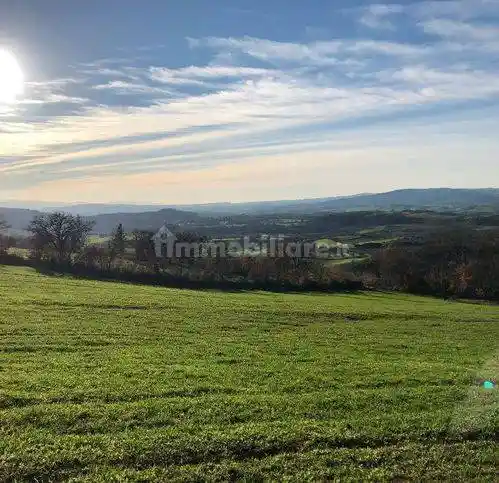 Rustico - Casale in vendita a Semproniano