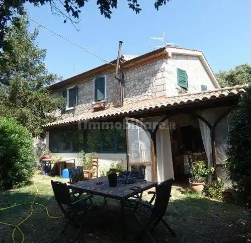Rustico - Casale in vendita a Magliano in Toscana