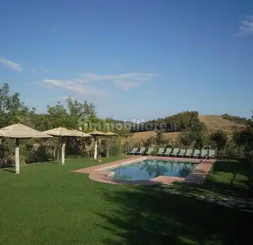 Rustico - Casale in vendita a Scansano