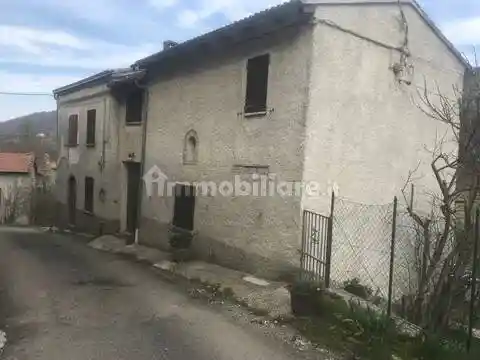Rustico - Casale in vendita a Ferriere