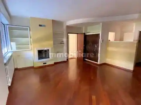 Appartamento in vendita a Piacenza
