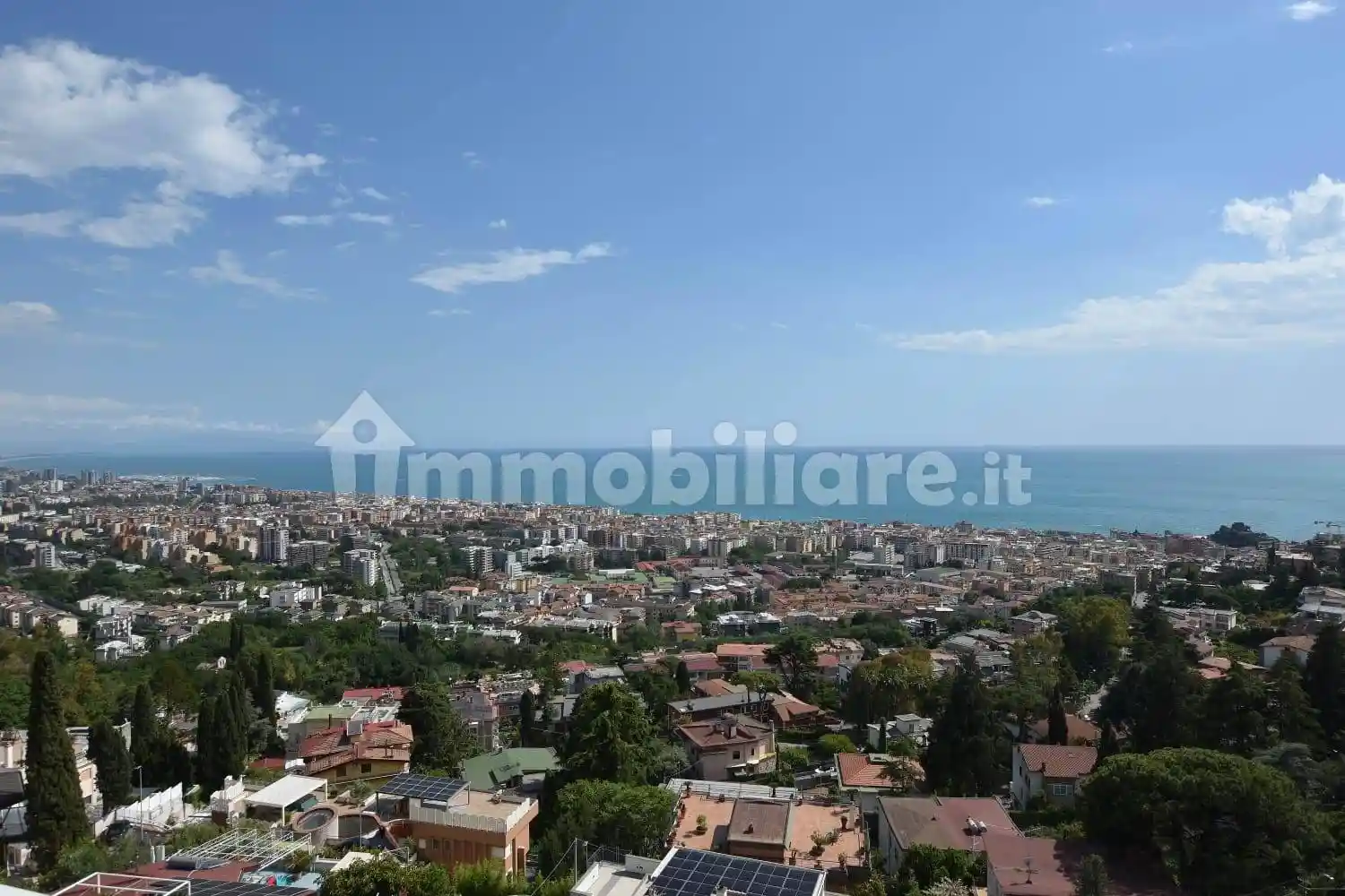 Appartamento in vendita a Salerno