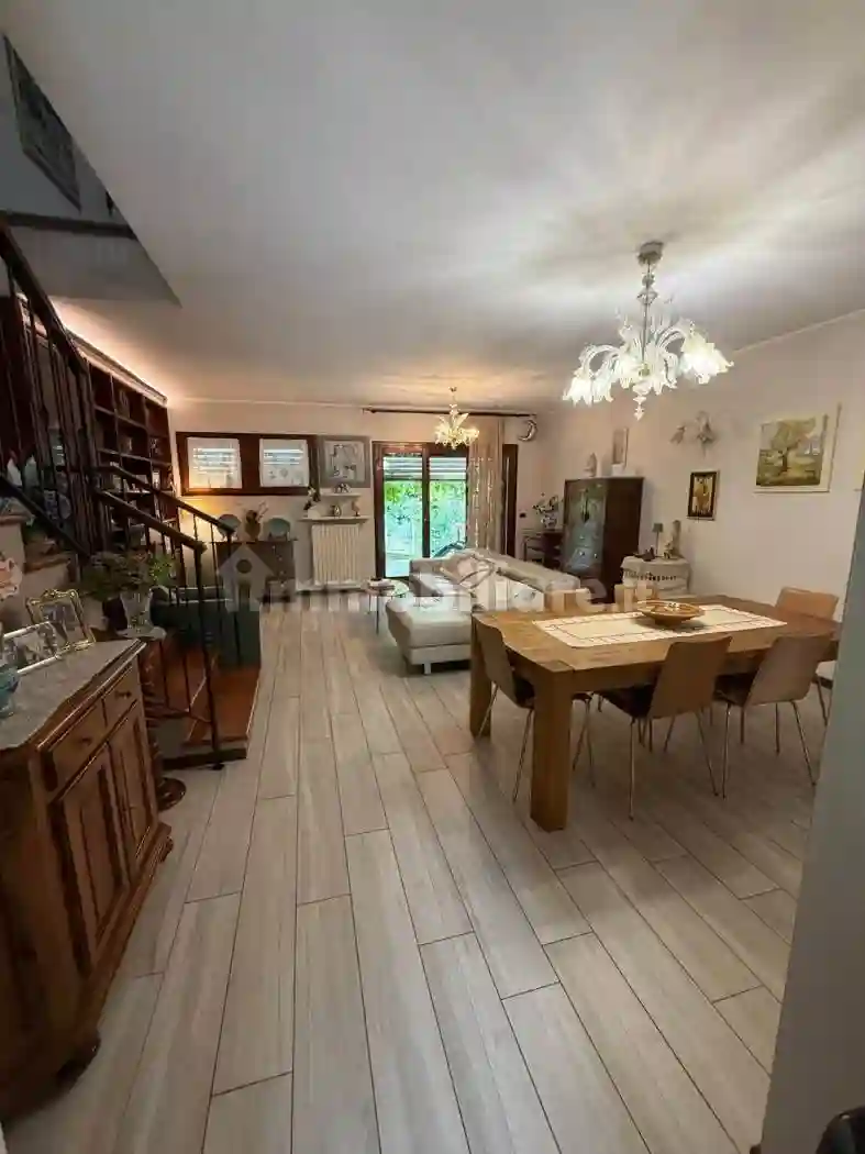 Villetta a schiera - foto 4