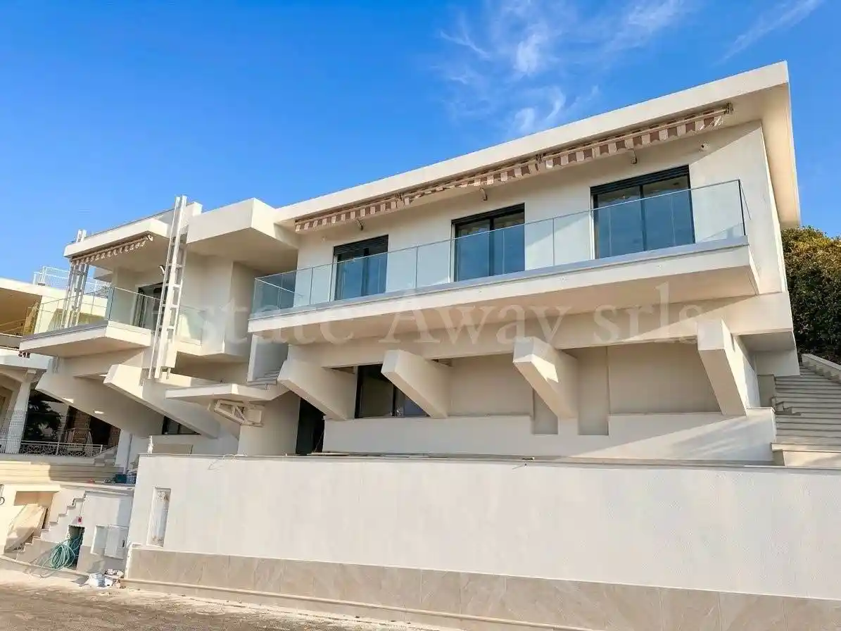 Villa in vendita a Vallecrosia