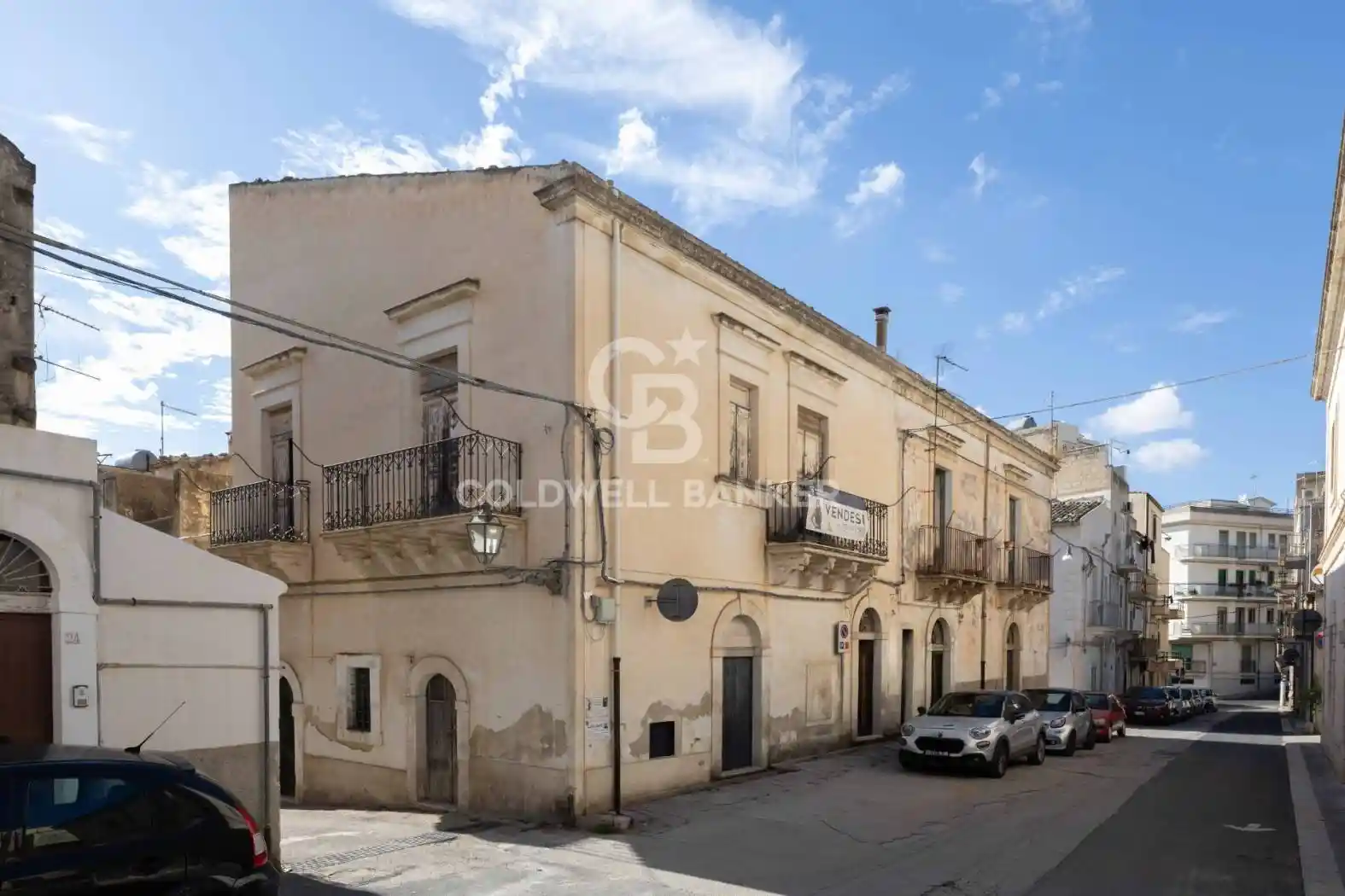 Palazzo - Edificio in vendita a Scicli