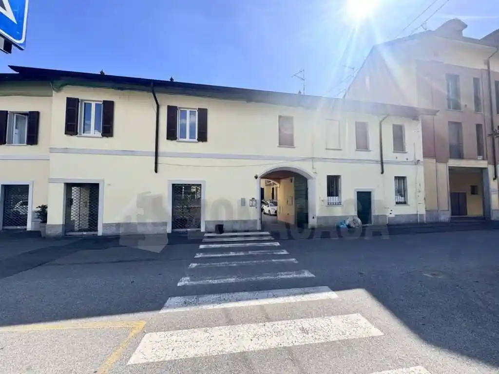 Appartamento in vendita a Samarate