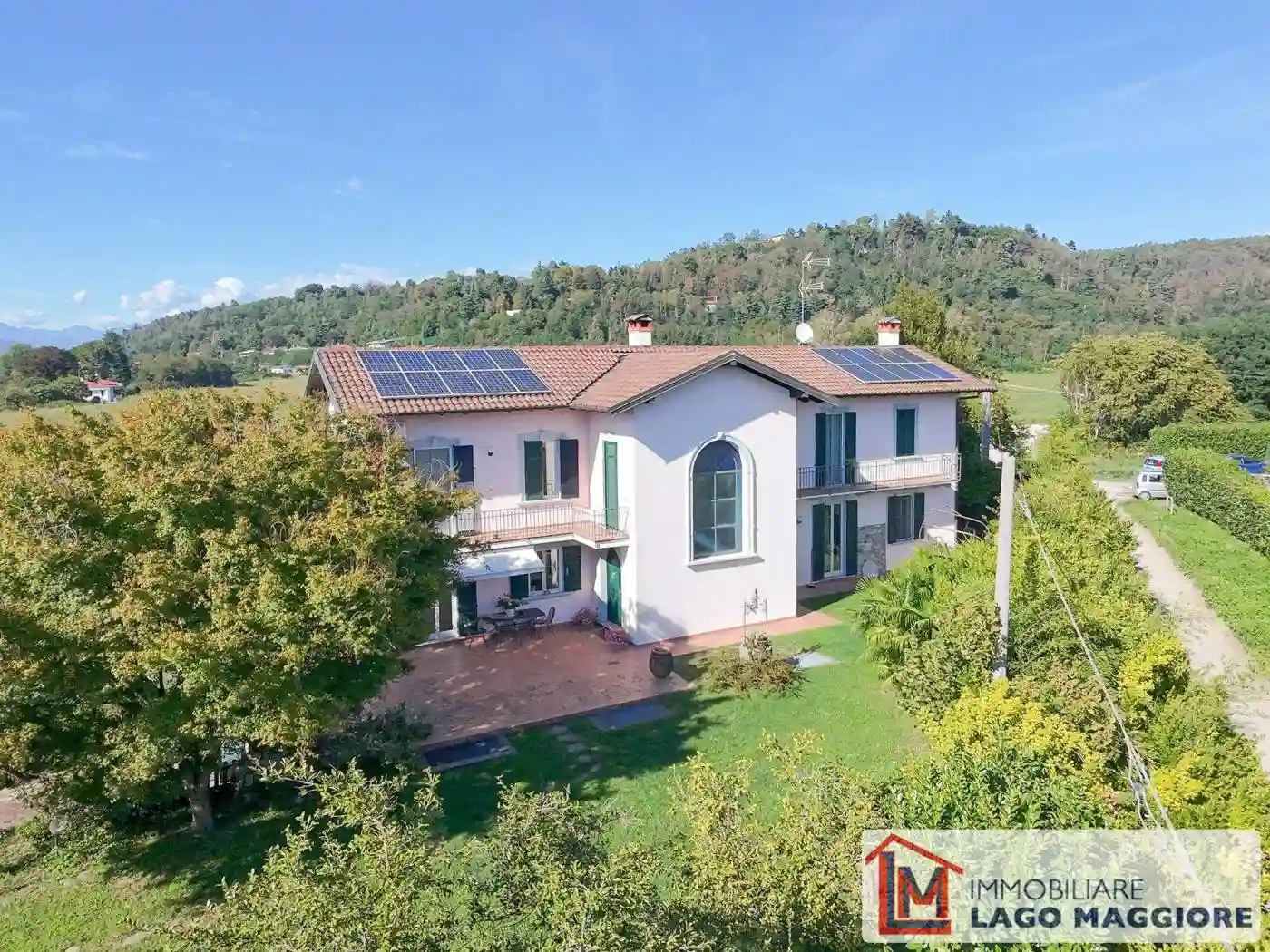 Villa - foto 2