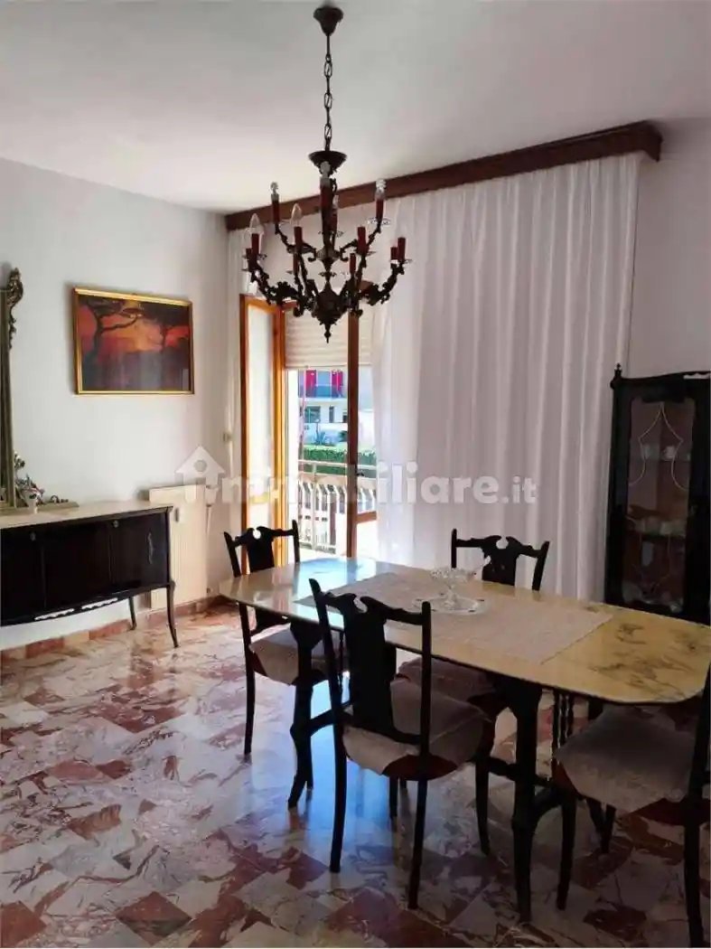 Appartamento in affitto a Formia