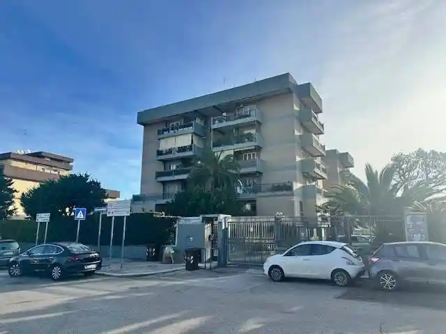 Appartamento in affitto a Bari