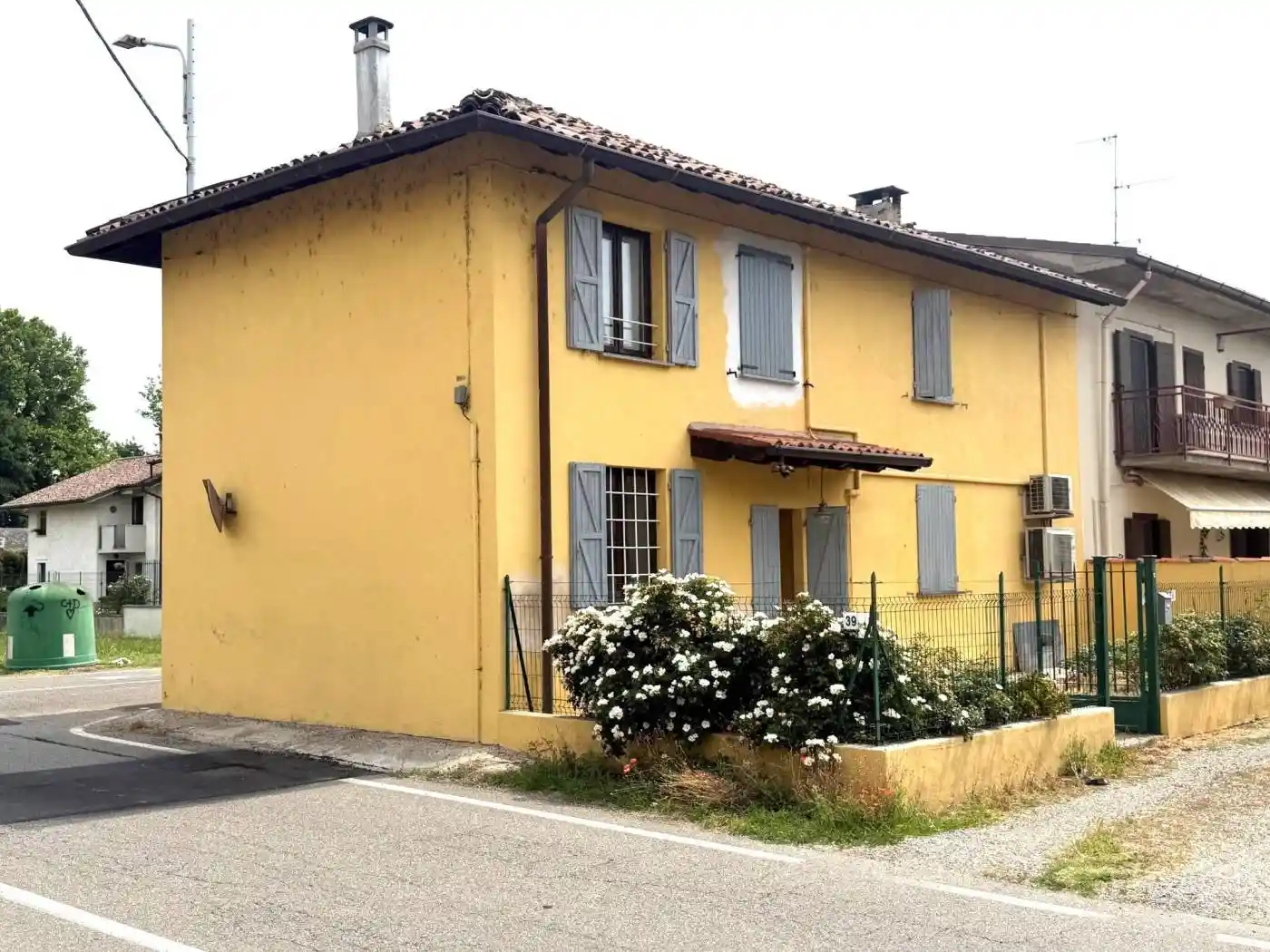 Casa indipendente in vendita a Pavia