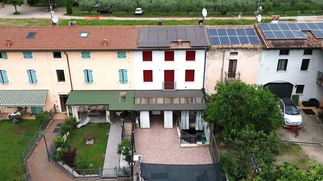 Villetta a schiera - foto 2