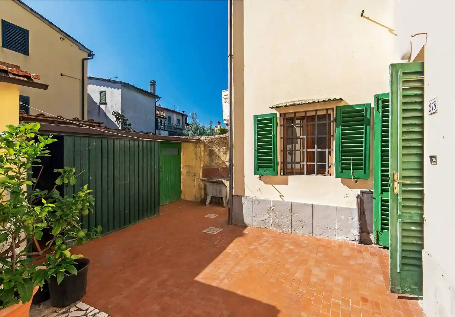 Casa indipendente in vendita a Pistoia