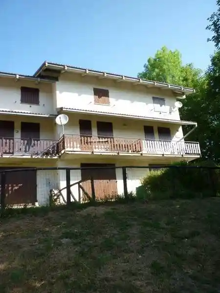 Casa indipendente in vendita a Pievepelago