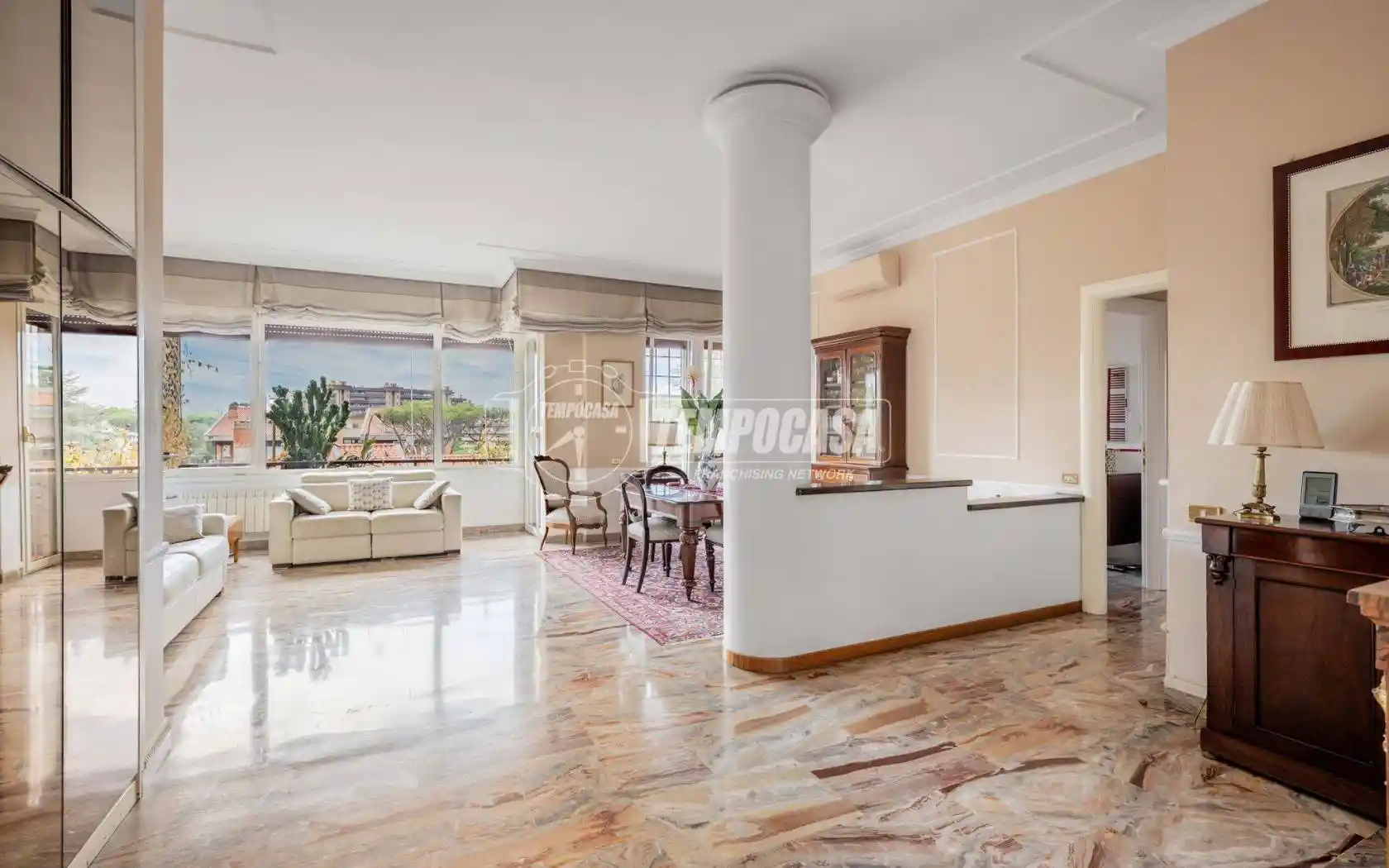 Appartamento in vendita a Roma
