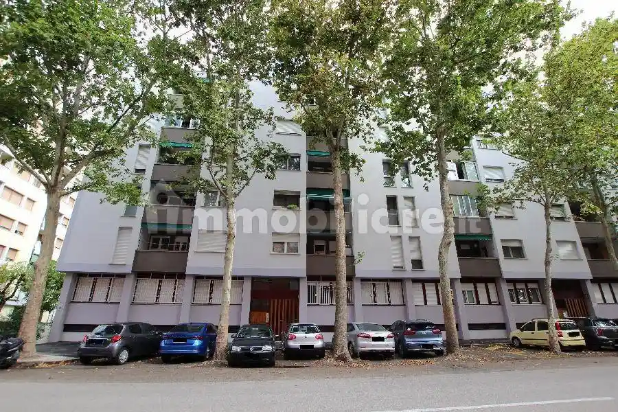 Appartamento in affitto a Bologna