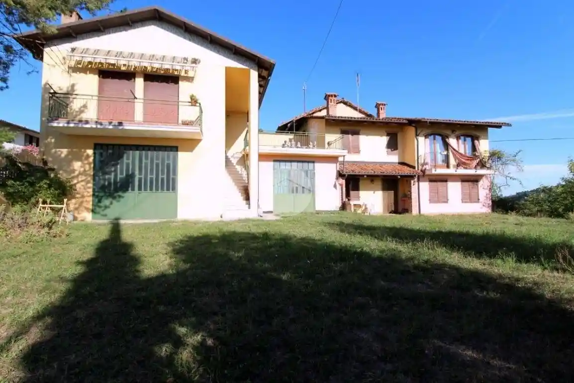 Casa indipendente in vendita a Sommariva Perno