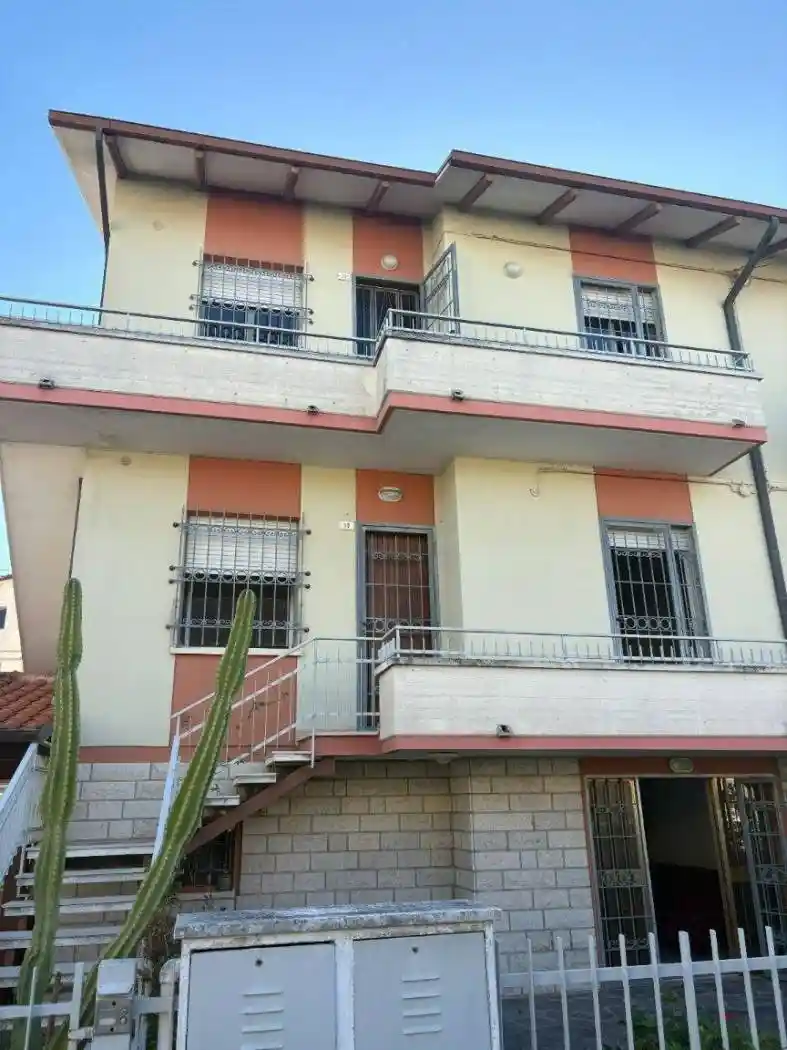 Casa indipendente in vendita a Fano