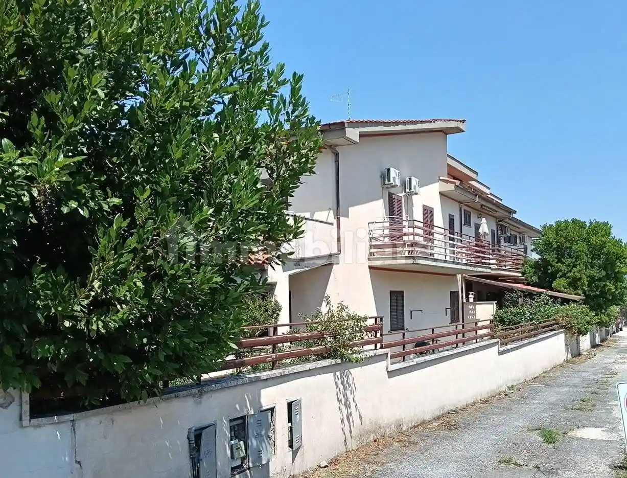 Villetta a schiera in vendita a Tivoli
